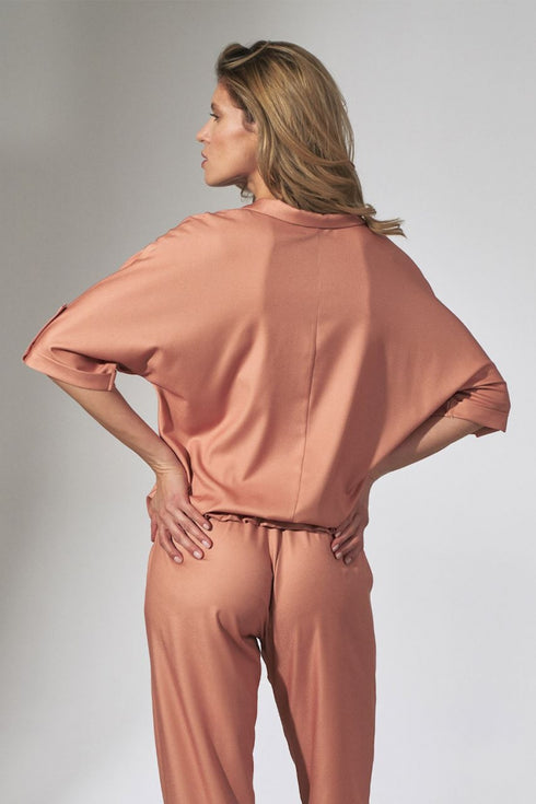 Blouse model 151811